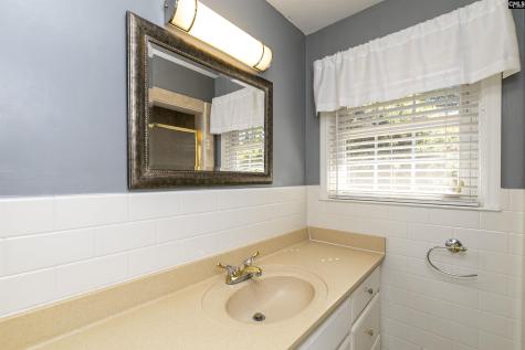 941 Evergreen Avenue Cayce SC 29033