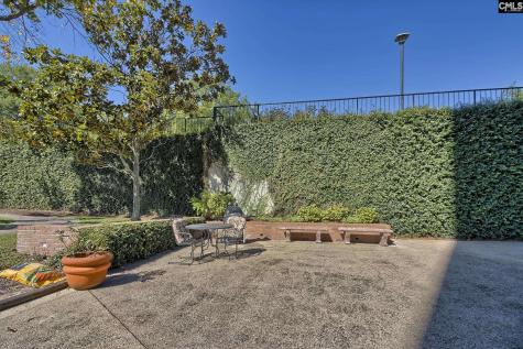 1825 Street Julian Place 10-d Columbia SC 29204