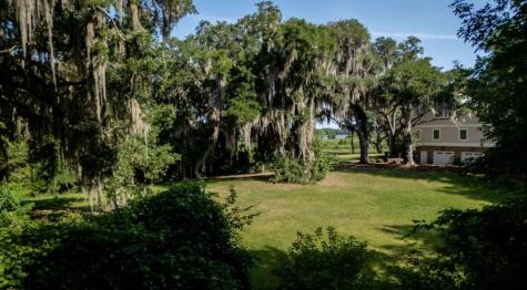 313 Rossdhu Avenue Pawleys Island SC 29585