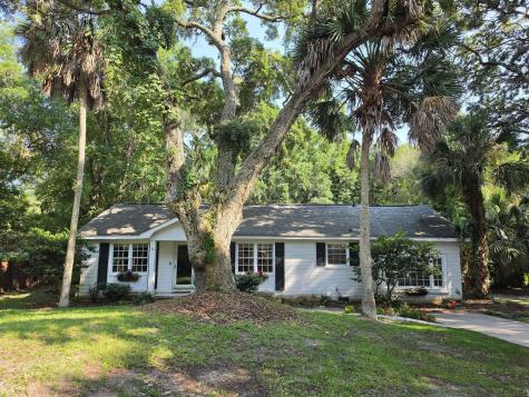 256 Forest Trail Isle Of Palms SC 29451