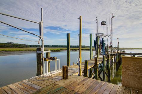 26 Hallmark Road Saint Helena Island SC 29920
