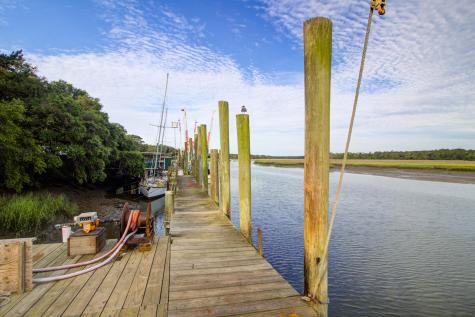 26 Hallmark Road Saint Helena Island SC 29920