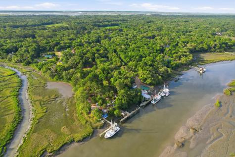 26 Hallmark Road Saint Helena Island SC 29920