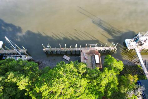 26 Hallmark Road Saint Helena Island SC 29920