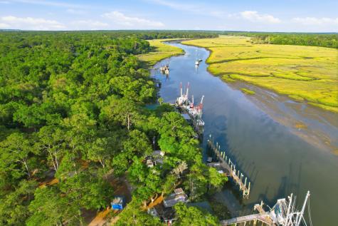 26 Hallmark Road Saint Helena Island SC 29920