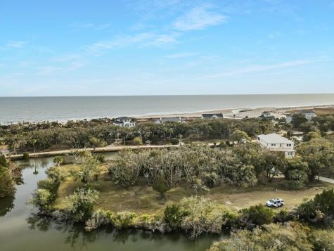 28 Sharks Tooth Circle Edisto Island SC 29438