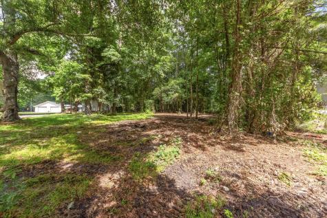 810 Orangeburg Road Summerville SC 29483