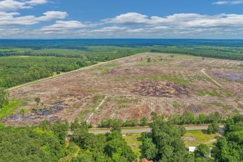 5120 N Brewington Road Manning SC 29102