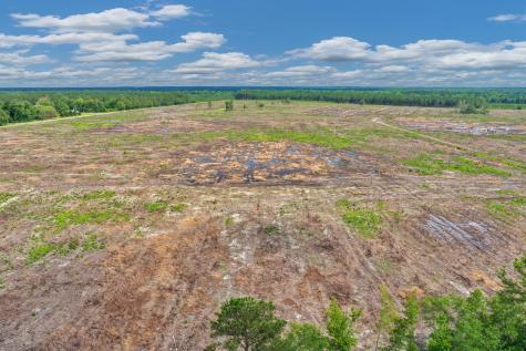 5120 N Brewington Road Manning SC 29102