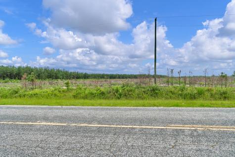 5120 N Brewington Road Manning SC 29102