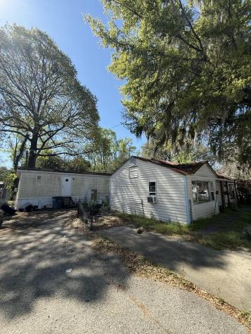 1901 Helm Avenue North Charleston SC 29405