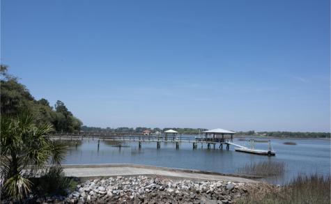 34 Old Smugglers Wharf Road Saint Helena Island SC 29920