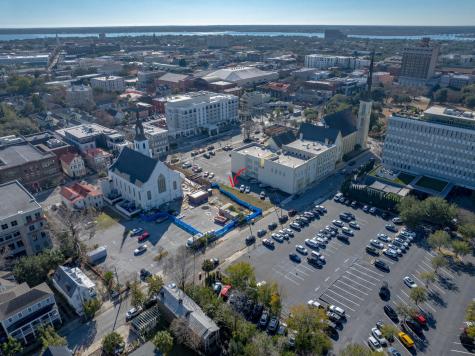29 Henrietta Street Charleston SC 29403