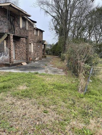1865 E Montague Avenue North Charleston SC 29405