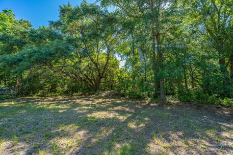1536 A Boston Grill Road Mount Pleasant SC 29466