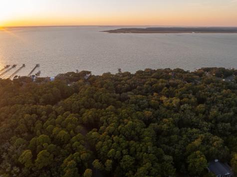 13 W Vista Boulevard Saint Helena Island SC 29920
