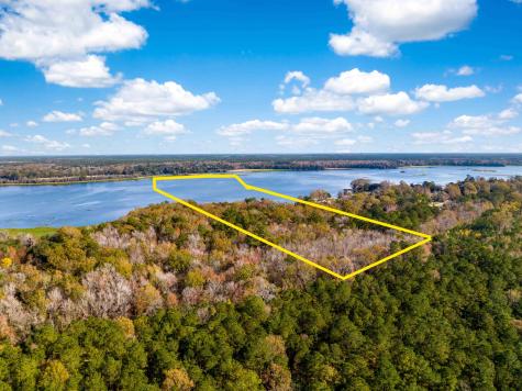 554 Point Comfort Road Moncks Corner SC 29461