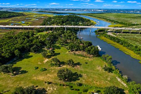 121 Calais Pointe Charleston SC 29492