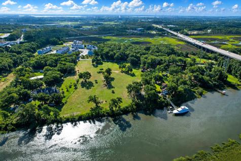 121 Calais Pointe Charleston SC 29492