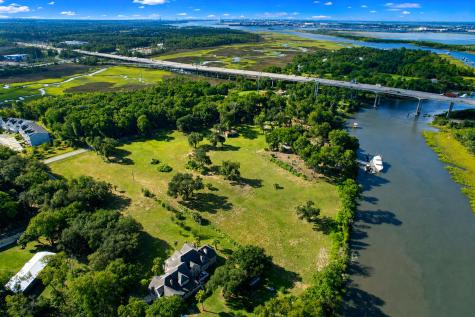 121 Calais Pointe Charleston SC 29492