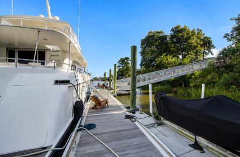 121 Calais Pointe Charleston SC 29492
