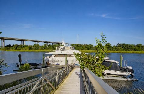 121 Calais Pointe Charleston SC 29492