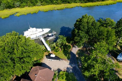 121 Calais Pointe Charleston SC 29492
