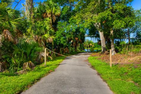 121 Calais Pointe Charleston SC 29492