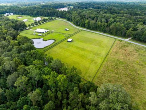 17 Leaning Oak Lane Ravenel SC 29470