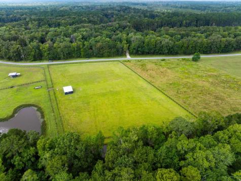17 Leaning Oak Lane Ravenel SC 29470