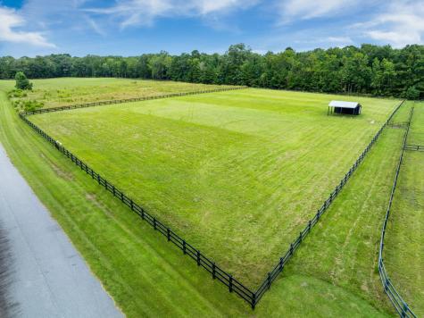 17 Leaning Oak Lane Ravenel SC 29470