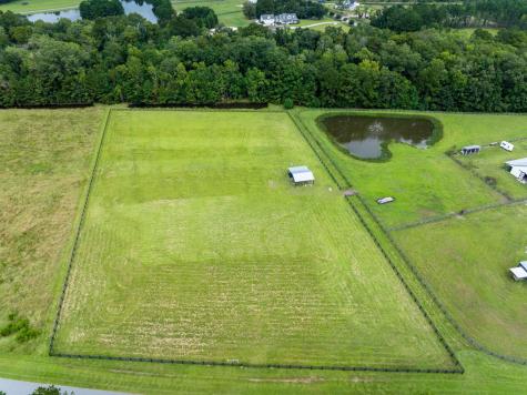 17 Leaning Oak Lane Ravenel SC 29470