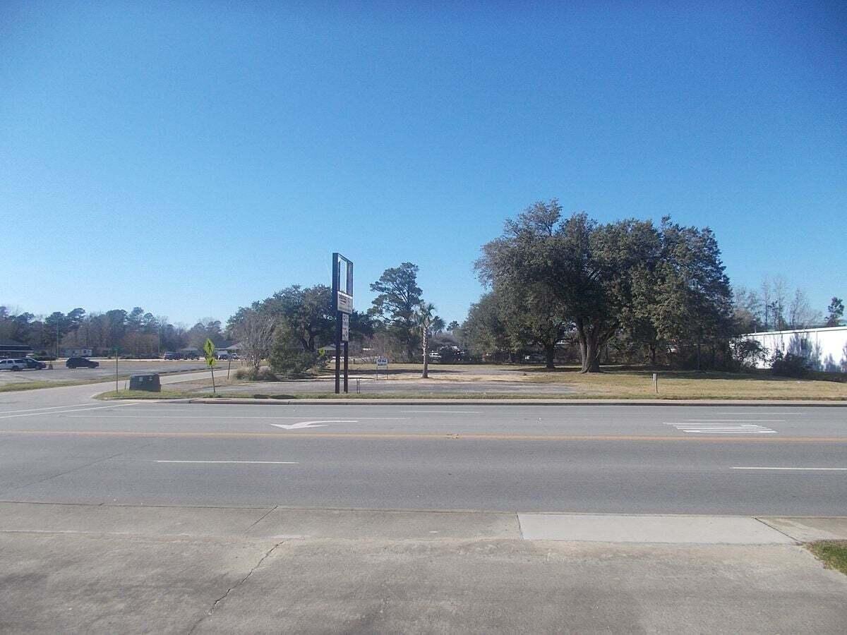 295 N Us-52 Highway Moncks Corner SC 29461