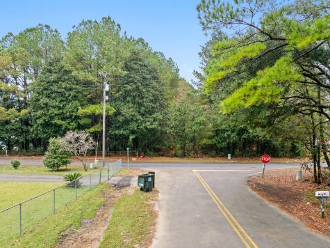 144 Kitfield Road Moncks Corner SC 29461