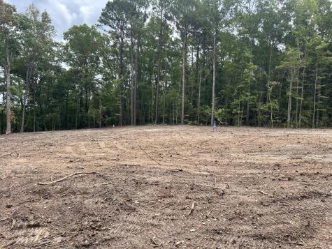 1746 Stukes Road Manning SC 29102