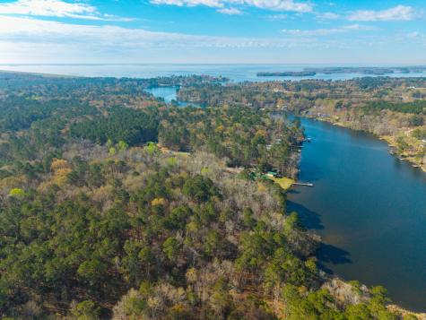 1746 Stukes Road Manning SC 29102