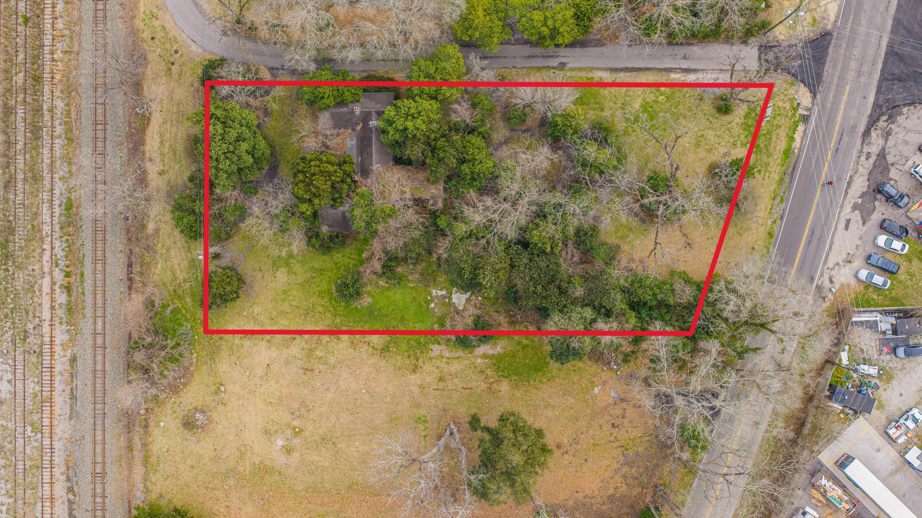 1001 W Richardson Avenue Summerville SC 29483
