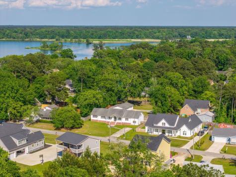 Lot 19 Magnolia Road Moncks Corner SC 29461
