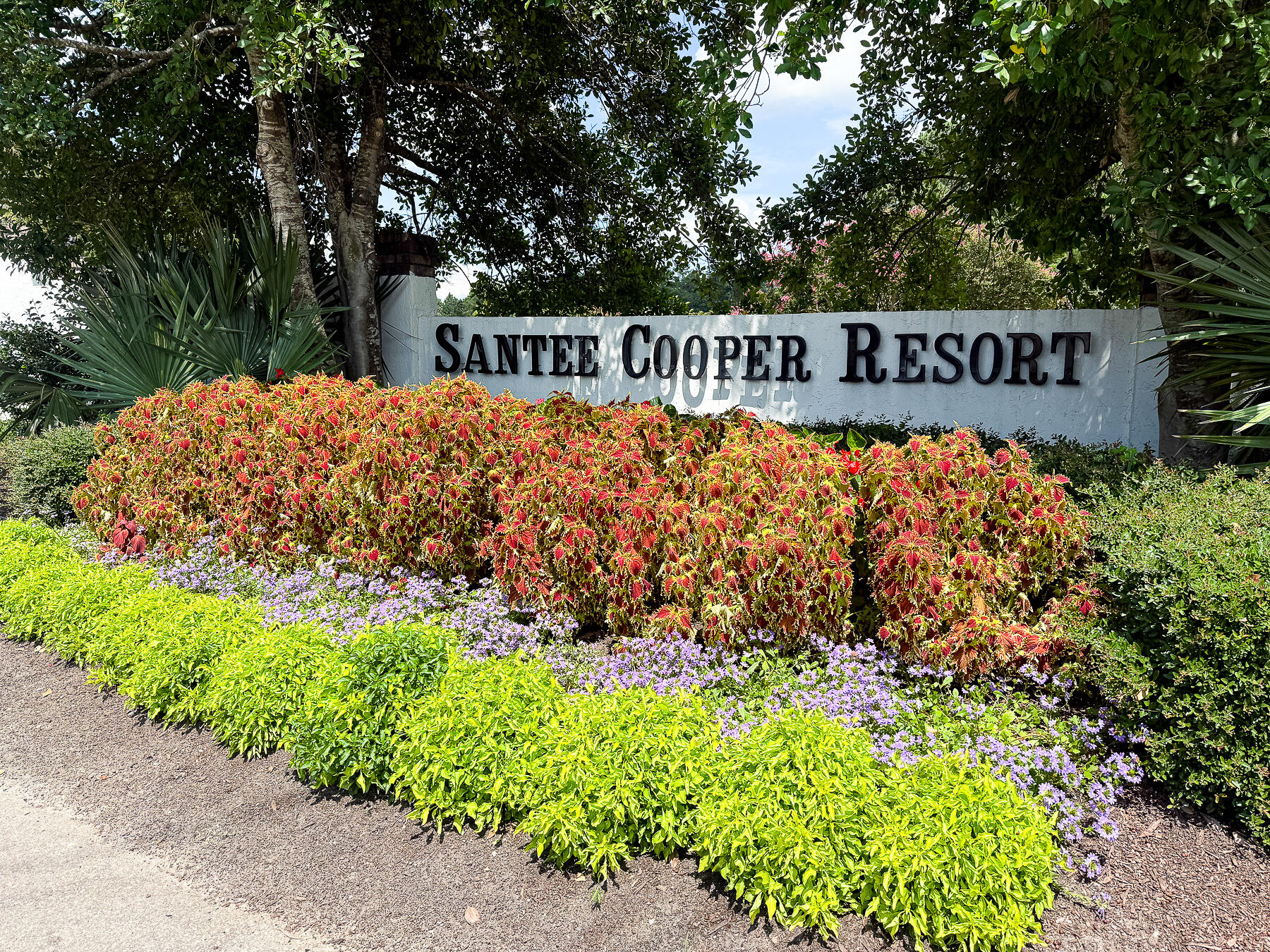 128 Cooper Circle Santee SC 29142