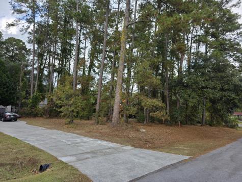 128 Cooper Circle Santee SC 29142