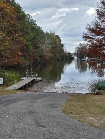 128 Cooper Circle Santee SC 29142