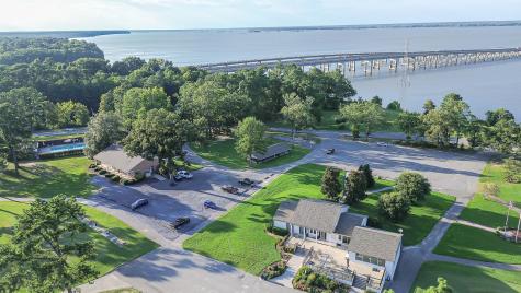 128 Cooper Circle Santee SC 29142