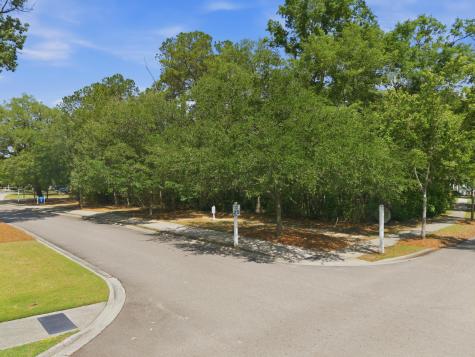 312 Hundred Oaks Parkway Summerville SC 29483