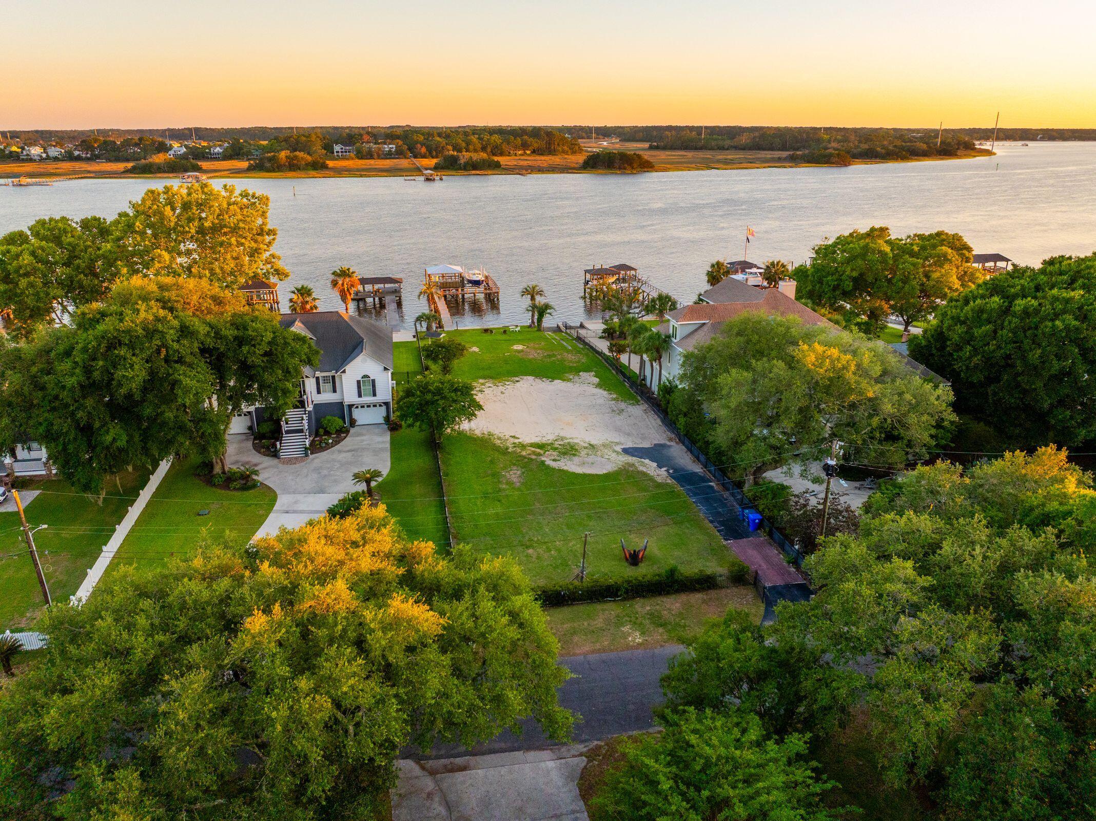 2313 Lazy River Drive Charleston SC 29414