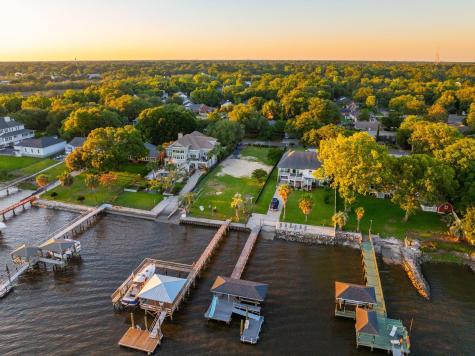 2313 Lazy River Drive Charleston SC 29414