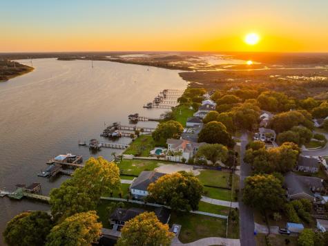 2313 Lazy River Drive Charleston SC 29414