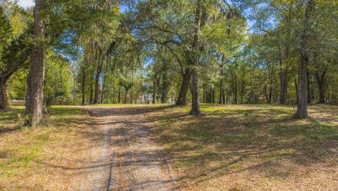 8 Yellow House Road Charleston SC 29492