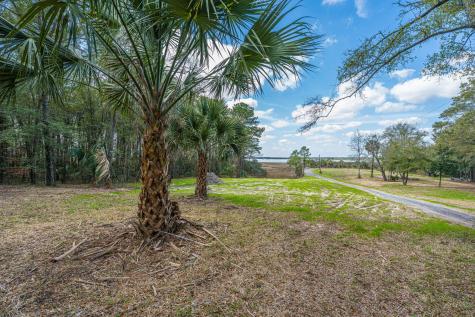 8 Yellow House Road Charleston SC 29492