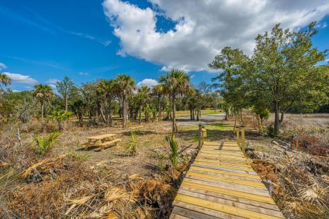 8 Yellow House Road Charleston SC 29492
