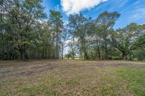8 Yellow House Road Charleston SC 29492